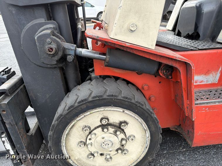 image for item FG0838 Nissan 50 Optimum CPJ02A25PV forklift