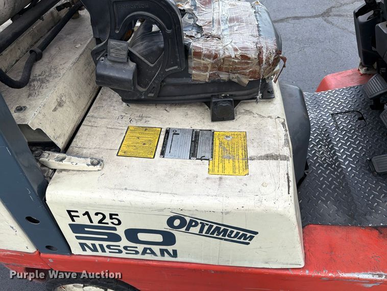image for item FG0838 Nissan 50 Optimum CPJ02A25PV forklift