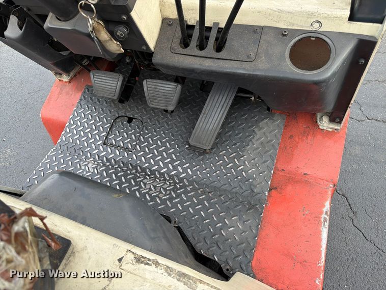image for item FG0838 Nissan 50 Optimum CPJ02A25PV forklift