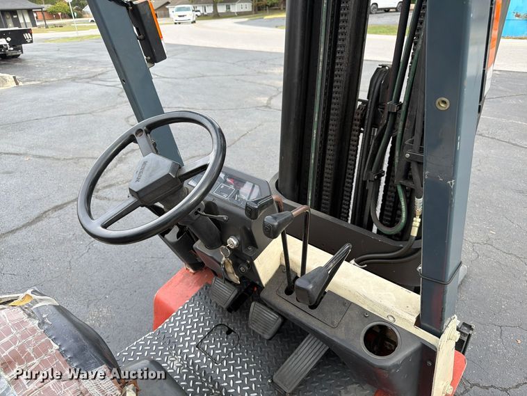 image for item FG0838 Nissan 50 Optimum CPJ02A25PV forklift