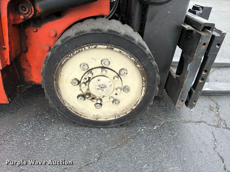 image for item FG0838 Nissan 50 Optimum CPJ02A25PV forklift