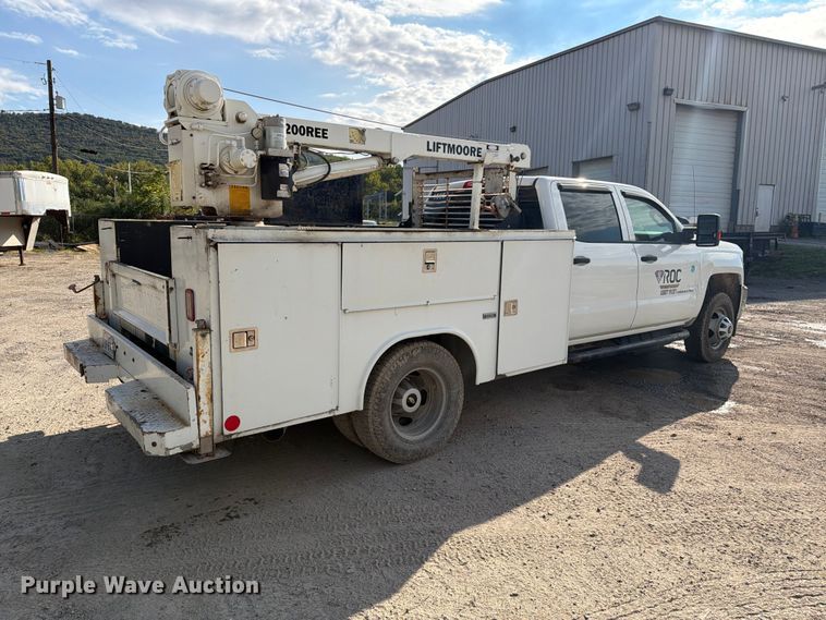 image for item FG3036 2017 Chevrolet Silverado 3500HD Crew Cab utility bed pickup truck