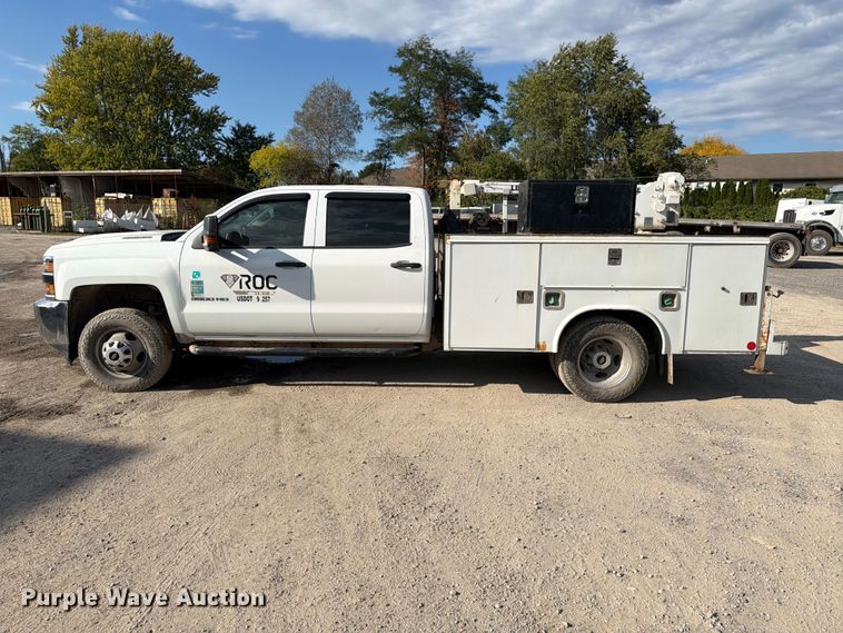 image for item FG3036 2017 Chevrolet Silverado 3500HD Crew Cab utility bed pickup truck