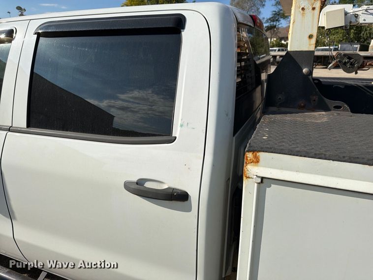 image for item FG3036 2017 Chevrolet Silverado 3500HD Crew Cab utility bed pickup truck