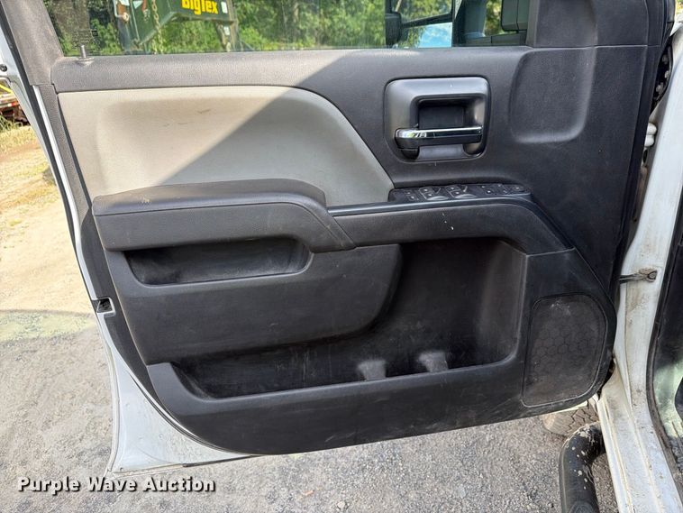 image for item FG3036 2017 Chevrolet Silverado 3500HD Crew Cab utility bed pickup truck