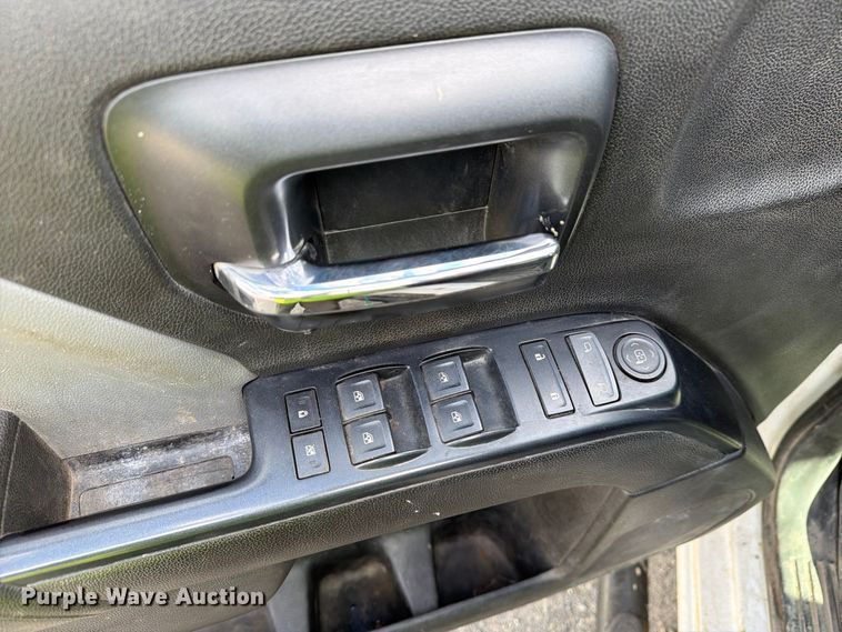 image for item FG3036 2017 Chevrolet Silverado 3500HD Crew Cab utility bed pickup truck