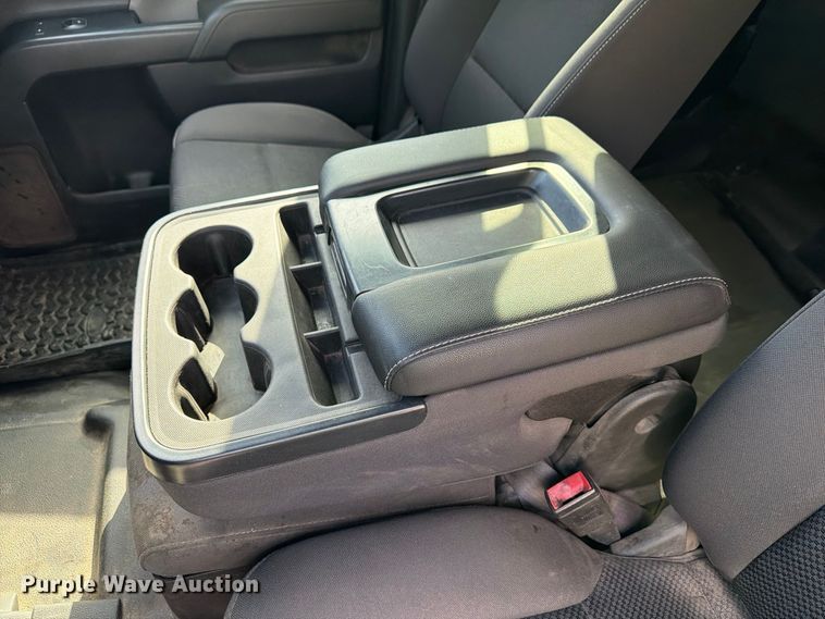 image for item FG3036 2017 Chevrolet Silverado 3500HD Crew Cab utility bed pickup truck