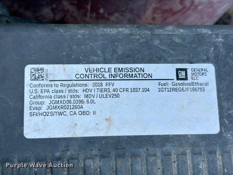 image for item FG3038 2018 GMC Sierra 2500HD Crew Cab flatbed pickup truck
