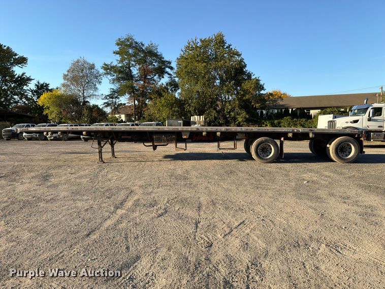 image for item FG3039 2007 Fontaine 1FTW–7–8048WSAWK flatbed trailer
