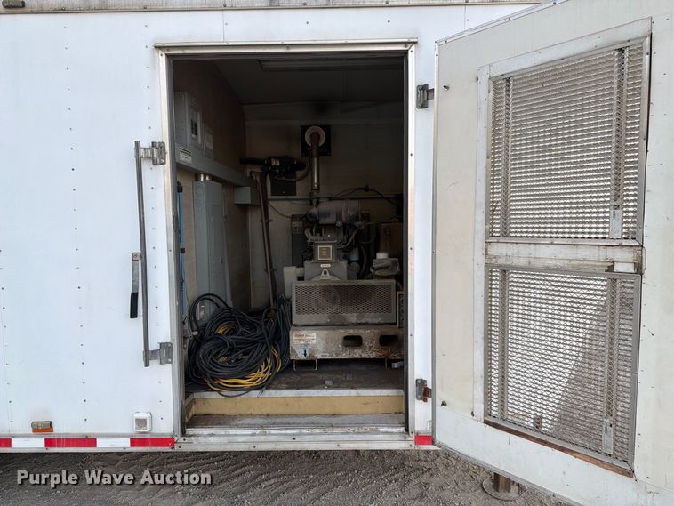 image for item FG3041 2014 CargoMate CFC8.528TAG enclosed cargo trailer