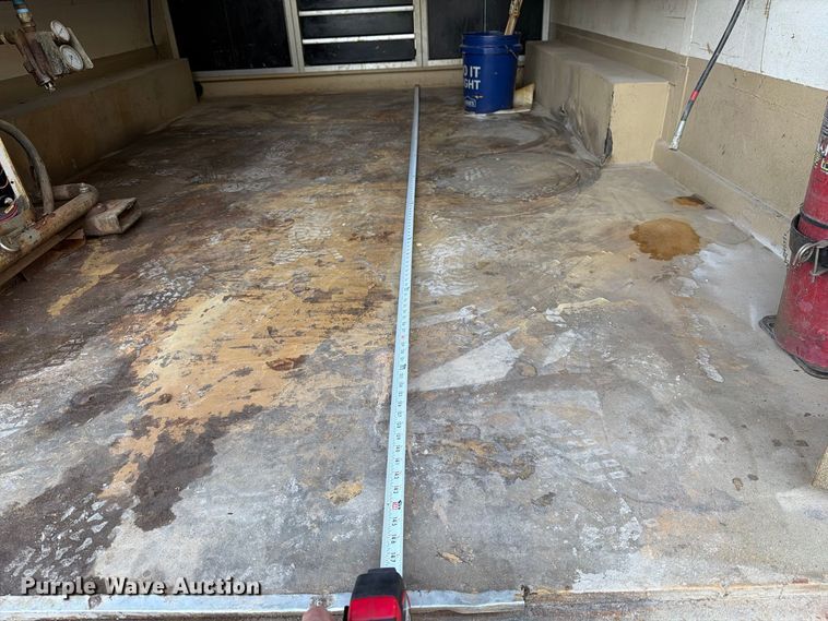 image for item FG3041 2014 CargoMate CFC8.528TAG enclosed cargo trailer