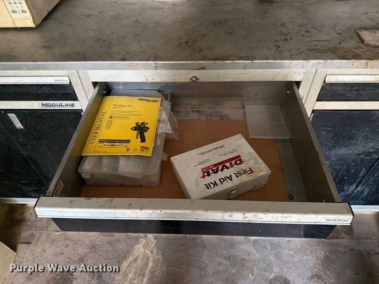 image for item FG3041 2014 CargoMate CFC8.528TAG enclosed cargo trailer