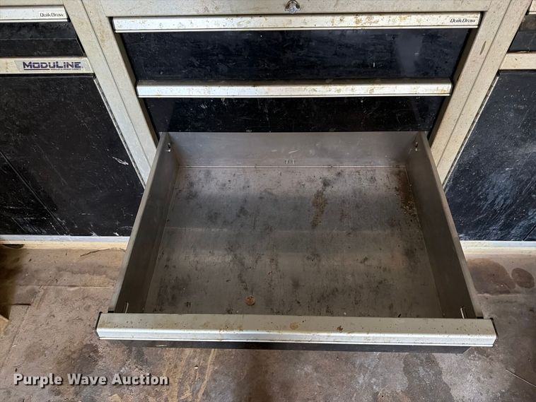 image for item FG3041 2014 CargoMate CFC8.528TAG enclosed cargo trailer