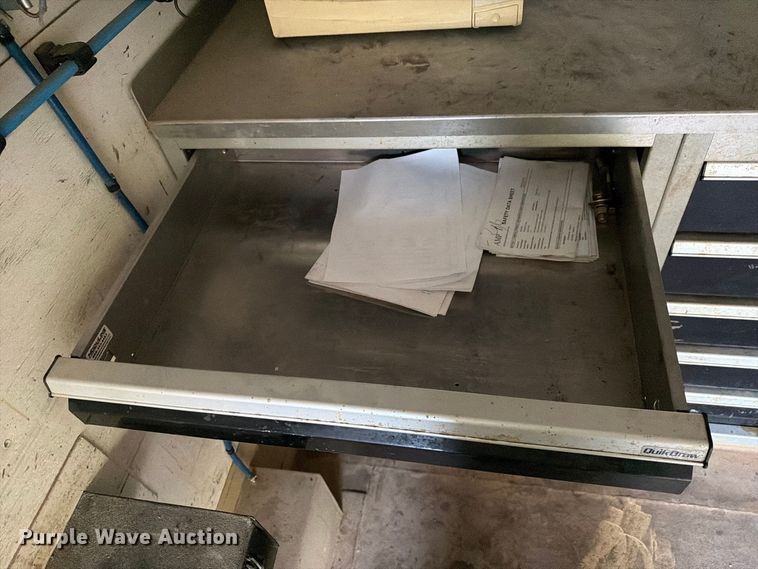 image for item FG3041 2014 CargoMate CFC8.528TAG enclosed cargo trailer