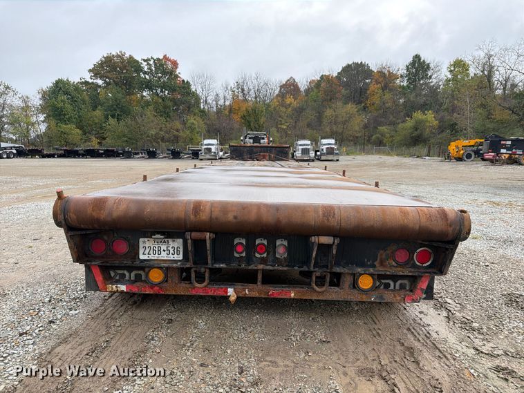image for item FG3046 2013 Doonan Specialized 532DCBGDHGFB oilfield trailer