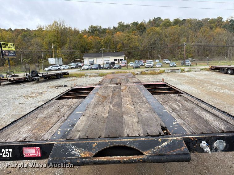 image for item FG3046 2013 Doonan Specialized 532DCBGDHGFB oilfield trailer