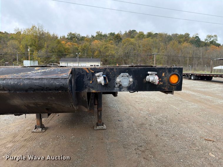 image for item FG3046 2013 Doonan Specialized 532DCBGDHGFB oilfield trailer