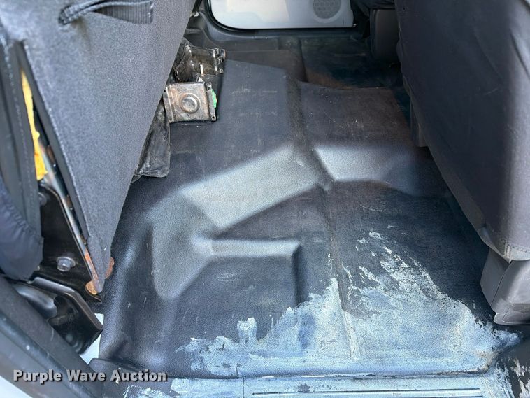 image for item FG3056 2013 Chevrolet Silverado 2500HD Ext. Cab pickup truck