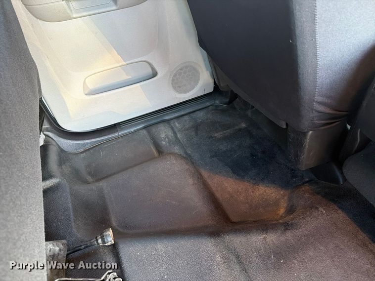 image for item FG3056 2013 Chevrolet Silverado 2500HD Ext. Cab pickup truck