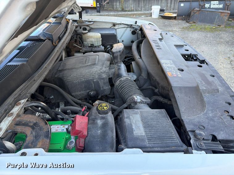 image for item FG3056 2013 Chevrolet Silverado 2500HD Ext. Cab pickup truck