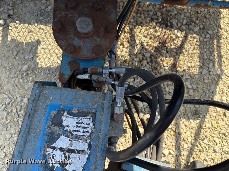 image for item FH6490 1999 Genie S40 boom lift