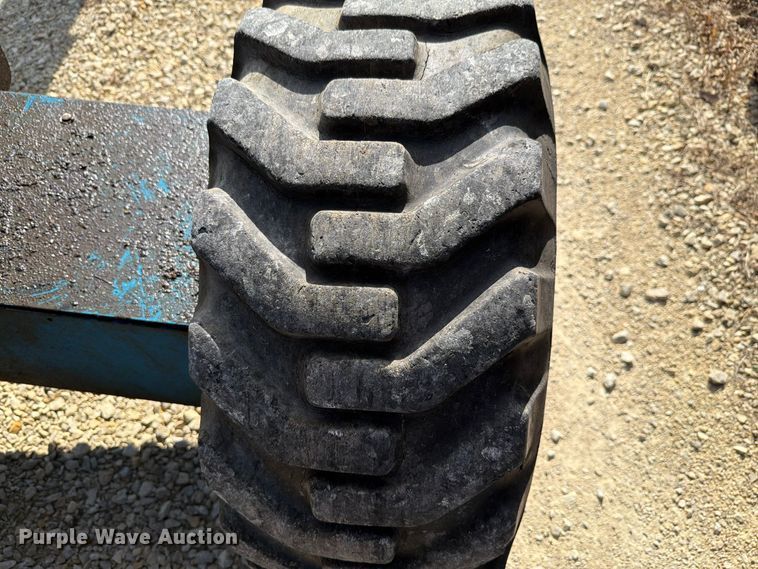 image for item FH6490 1999 Genie S40 boom lift