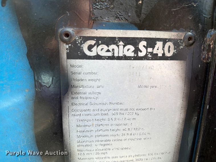 image for item FH6490 1999 Genie S40 boom lift