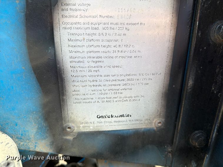 image for item FH6490 1999 Genie S40 boom lift