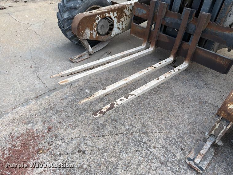 image for item FH6493 Tail-Gator forklift