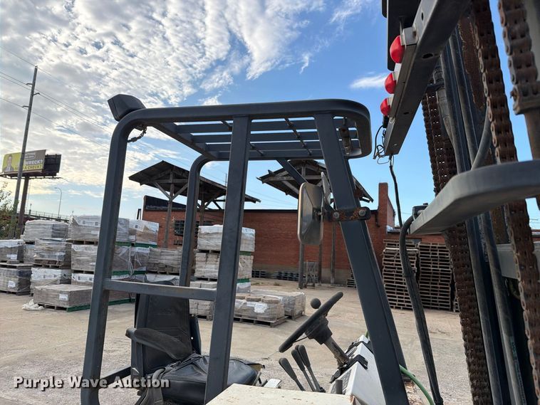 image for item FH6493 Tail-Gator forklift