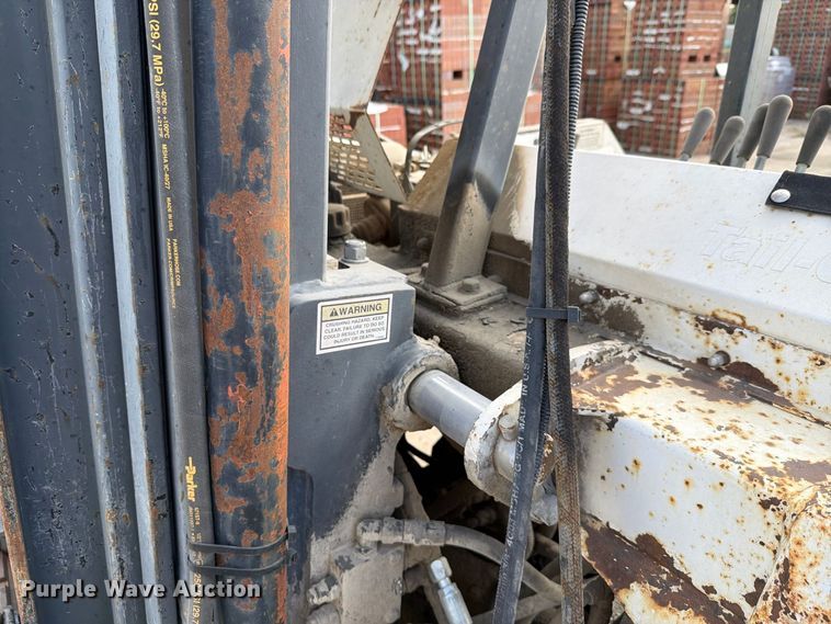 image for item FH6493 Tail-Gator forklift