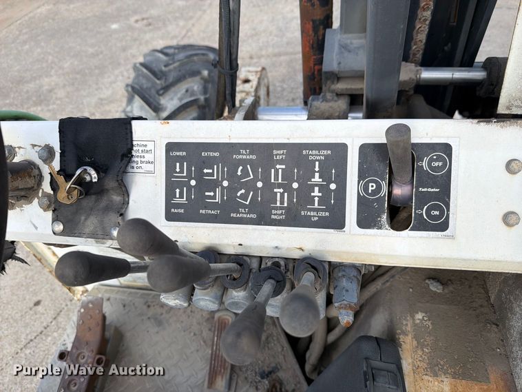 image for item FH6493 Tail-Gator forklift