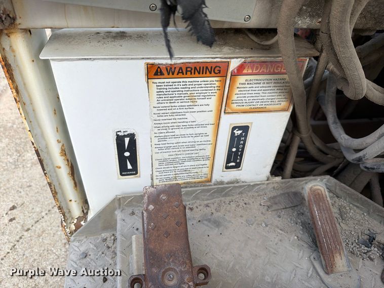 image for item FH6493 Tail-Gator forklift