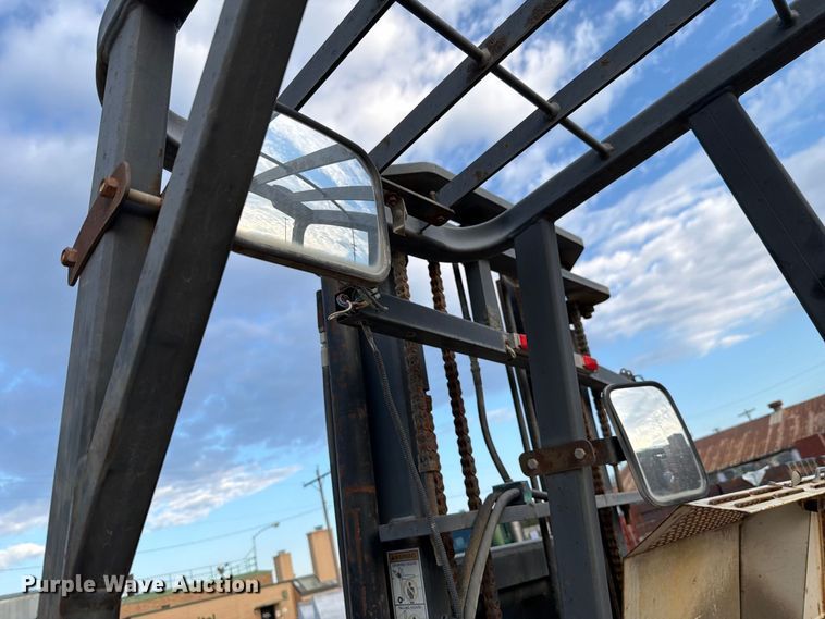 image for item FH6493 Tail-Gator forklift