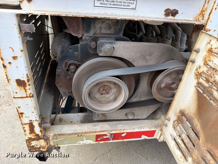 image for item FH6493 Tail-Gator forklift