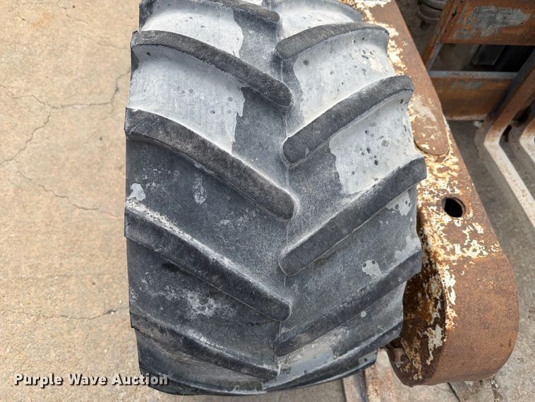 image for item FH6493 Tail-Gator forklift