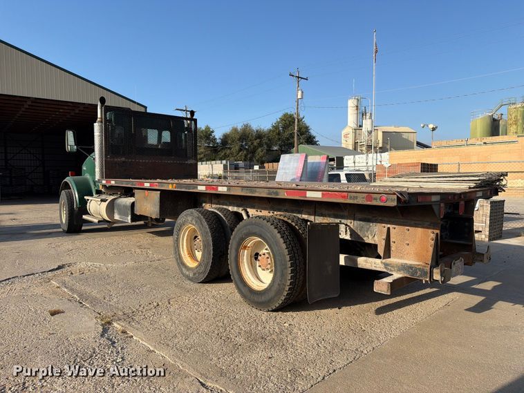 image for item FH6494 2005 Kenworth W900 flatbed truck