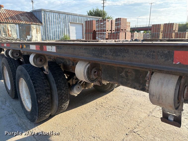 image for item FH6494 2005 Kenworth W900 flatbed truck