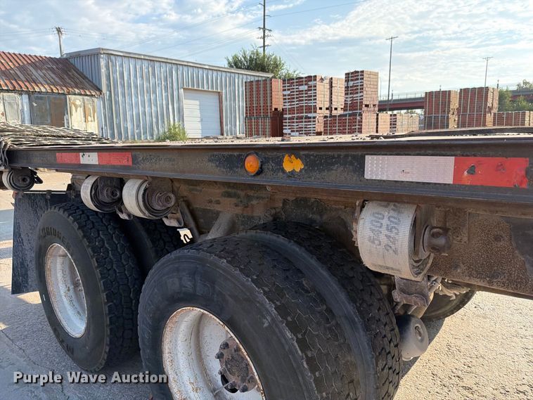 image for item FH6494 2005 Kenworth W900 flatbed truck