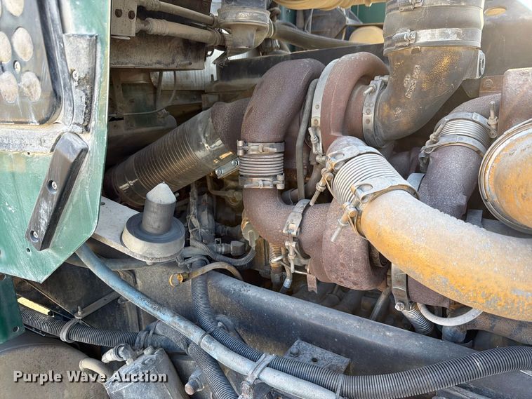 image for item FH6494 2005 Kenworth W900 flatbed truck