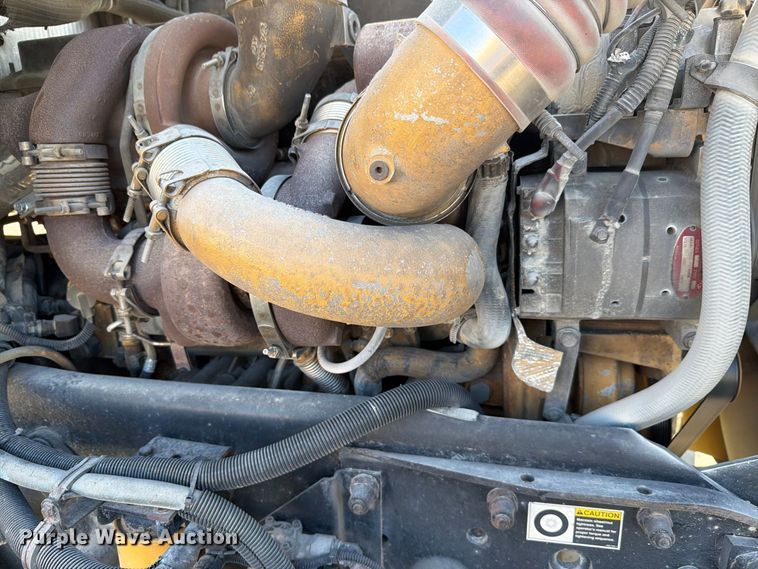 image for item FH6494 2005 Kenworth W900 flatbed truck