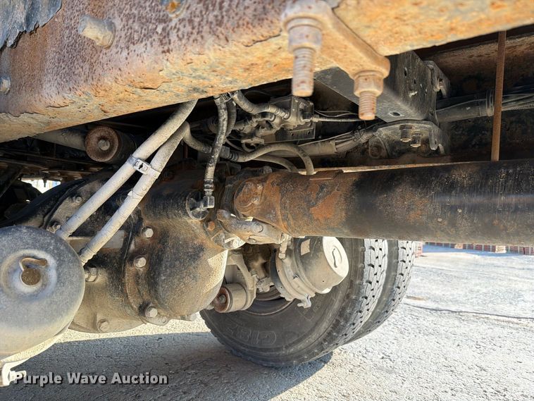 image for item FH6494 2005 Kenworth W900 flatbed truck