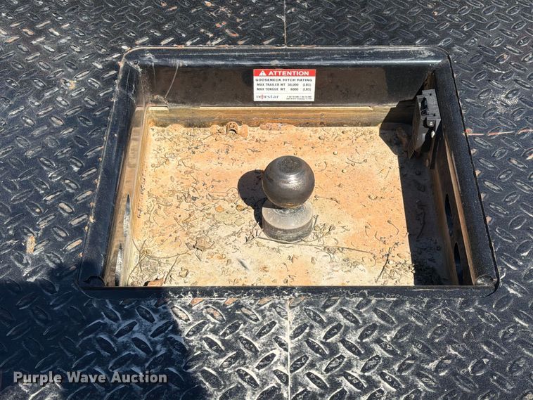 image for item FI0442 2017 Ford F450 Super Duty Ext. Cab flatbed truck