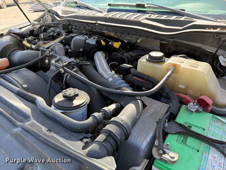 image for item FI0442 2017 Ford F450 Super Duty Ext. Cab flatbed truck