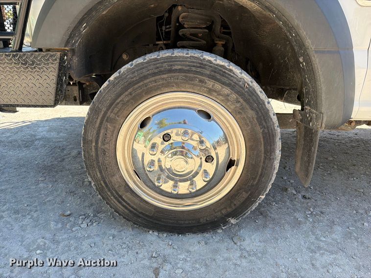 image for item FI0442 2017 Ford F450 Super Duty Ext. Cab flatbed truck