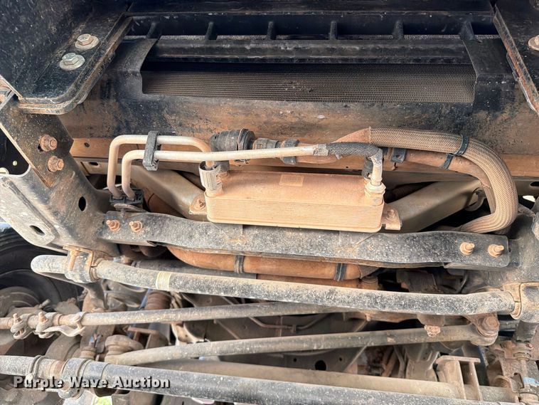 image for item FI0442 2017 Ford F450 Super Duty Ext. Cab flatbed truck