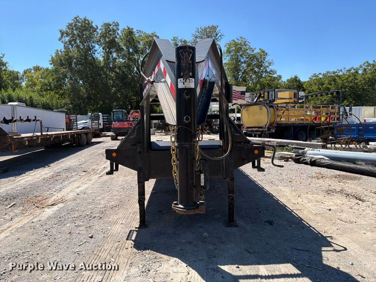 image for item FI0444 2015 PJ equipment trailer