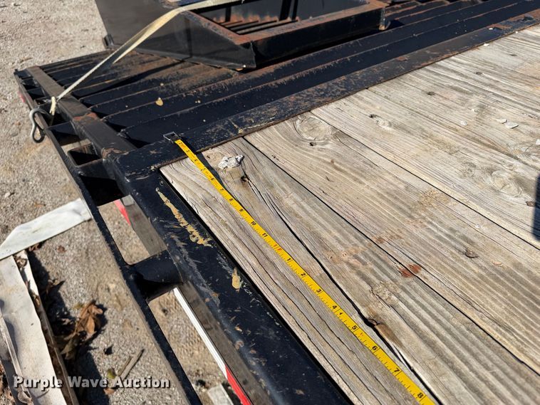 image for item FI0444 2015 PJ equipment trailer