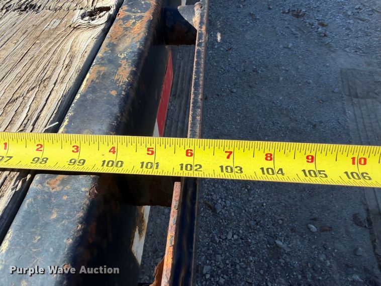 image for item FI0444 2015 PJ equipment trailer