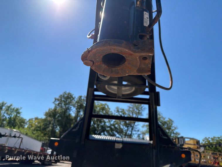 image for item FI0444 2015 PJ equipment trailer
